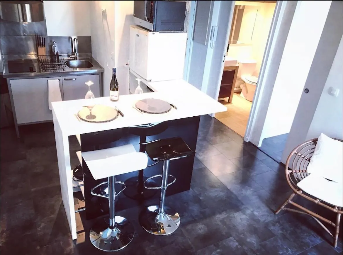 Charmant T2 Rennes Gare Parking Prive ! Apartment